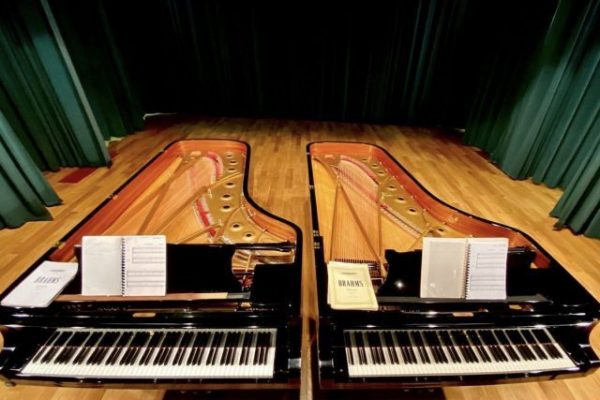 Sala Greppi-Twin Steinway